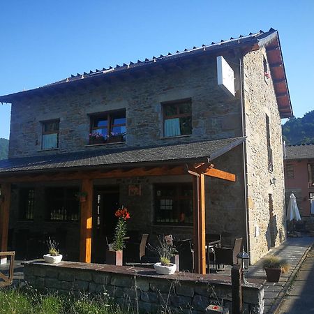 Hotel Rural La Campanona Villager de Laciana Exterior foto